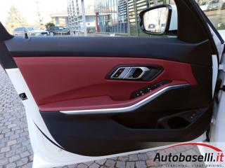 BMW 320 usata, con Sensori di parcheggio posteriori