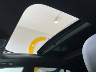 AUDI Q8 usata, con Sensori di parcheggio anteriori