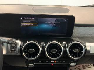 MERCEDES-BENZ GLB 180 usata, con Portellone posteriore elettrico