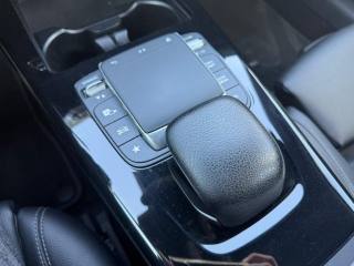 MERCEDES-BENZ A 180 usata, con Fari LED