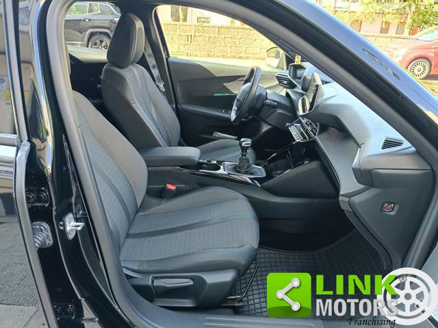 PEUGEOT 2008 usata, con USB