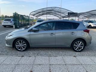 TOYOTA Auris usata, con Chiusura centralizzata