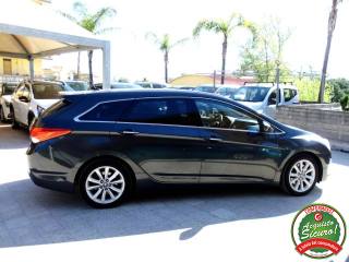 HYUNDAI i40 usata, con Climatizzatore