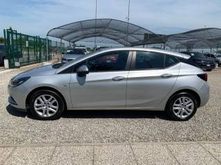 OPEL Astra usata, con Cerchi in lega