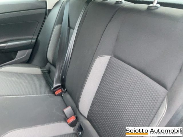 VOLKSWAGEN Taigo usata, con Cruise Control