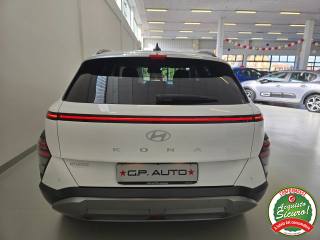 HYUNDAI Kona usata, con Autoradio