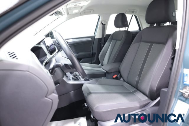 VOLKSWAGEN T-Roc usata, con Autoradio