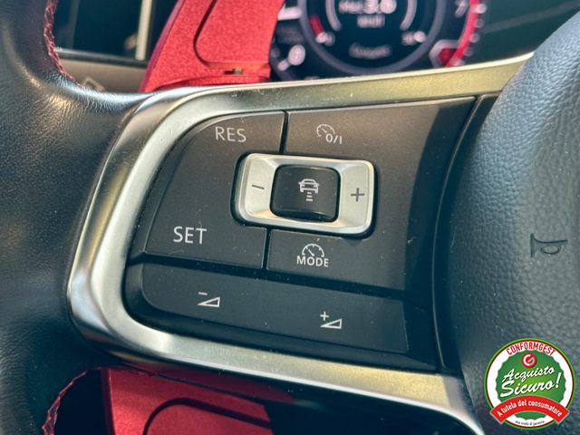 VOLKSWAGEN Golf GTI usata, con Touch screen