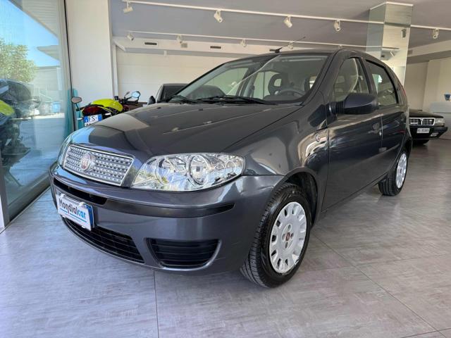 FIAT Punto usata, con ABS