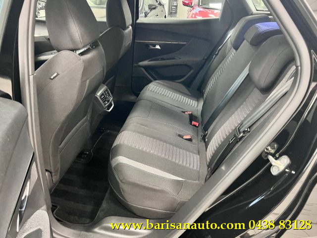 PEUGEOT 3008 usata, con Autoradio