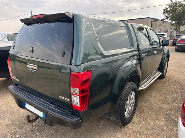 ISUZU D-Max usata, con Climatizzatore