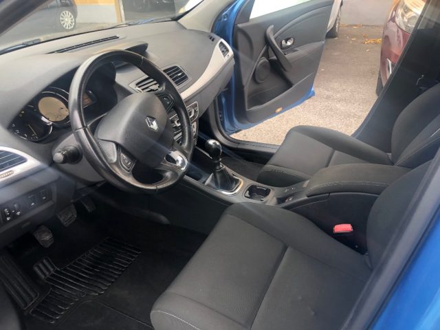 RENAULT Megane usata, con Controllo automatico clima