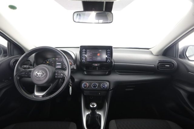 TOYOTA Yaris usata 5