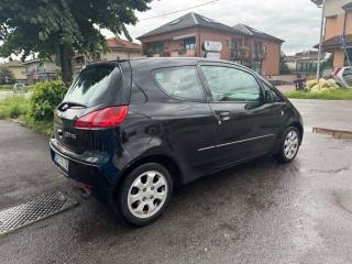 MITSUBISHI Colt usata 1