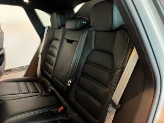 PORSCHE Macan usata, con USB