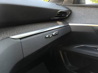 PEUGEOT 3008 usata, con Touch screen