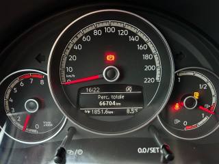 VOLKSWAGEN up! usata, con Controllo trazione