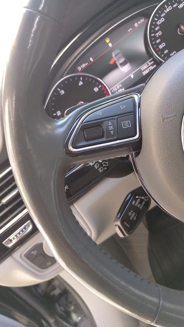 AUDI A8 usata, con Volante multifunzione