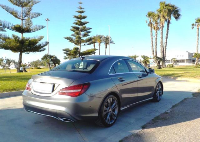 MERCEDES-BENZ CLA 200 usata, con Alzacristalli elettrici