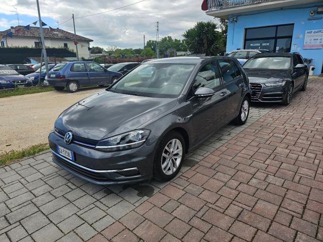 VOLKSWAGEN Golf usata, con ABS