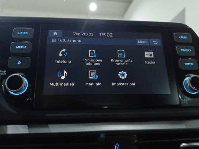 HYUNDAI i20 usata, con Controllo elettronico della corsia