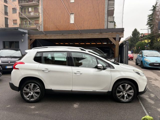 PEUGEOT 2008 usata, con Airbag laterali