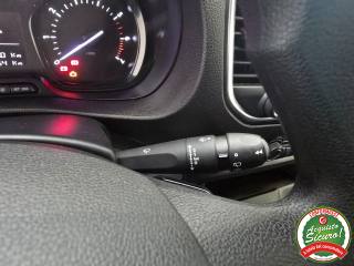 OPEL Vivaro Life usata, con Touch screen