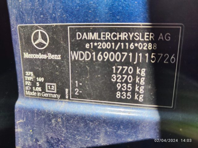 MERCEDES-BENZ A 180 usata, con Chiusura centralizzata