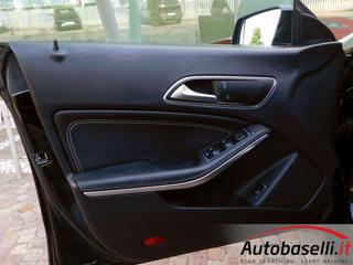 MERCEDES-BENZ CLA 200 usata, con Isofix