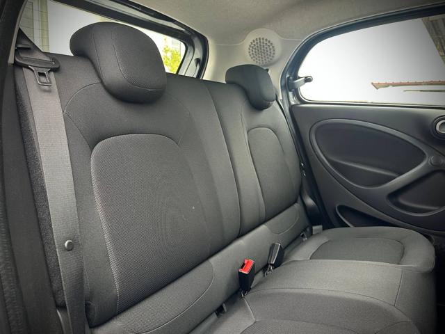 SMART ForFour usata, con Limitatore di velocità