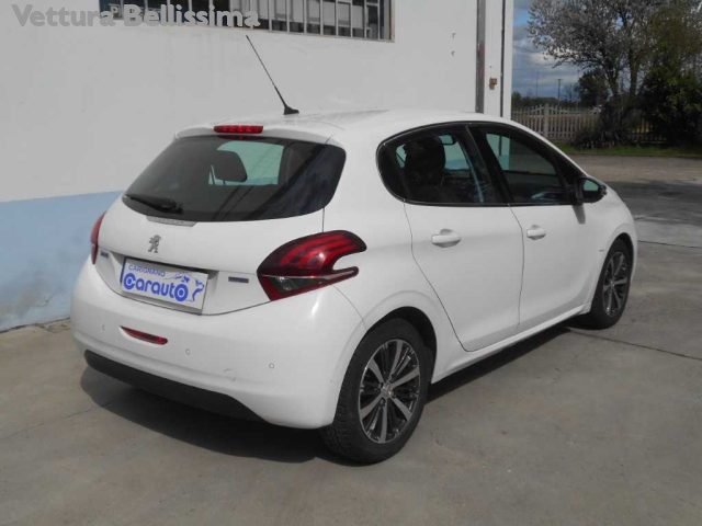 PEUGEOT 208 usata, con Climatizzatore