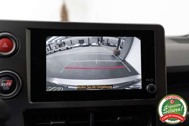 TOYOTA Yaris usata, con Controllo trazione