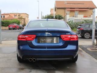 JAGUAR XE usata, con Antifurto