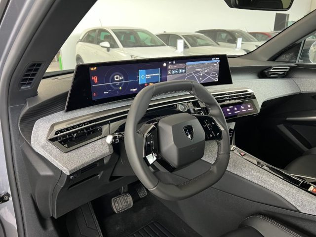 PEUGEOT 5008 usata 26