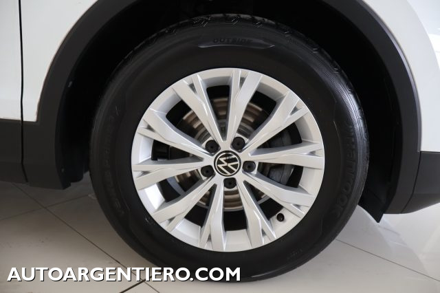 VOLKSWAGEN Tiguan usata, con Luci diurne