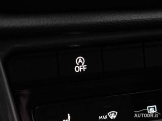 VOLKSWAGEN T-Roc usata, con Vivavoce