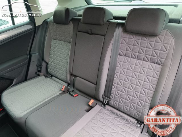 VOLKSWAGEN Tiguan usata, con Adatto a portatori di handicap