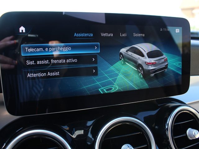 MERCEDES-BENZ GLC 300 usata, con Trazione integrale