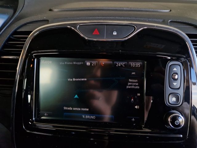 RENAULT Captur usata, con Sistema di navigazione