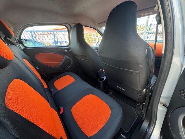SMART ForFour usata, con Luci diurne LED