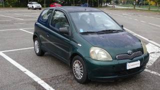 TOYOTA Yaris usata, con Airbag Passeggero