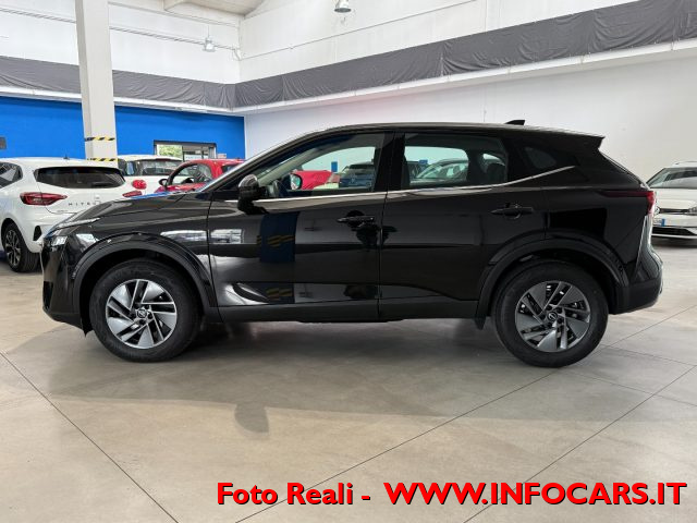 NISSAN Qashqai usata, con Leve al volante