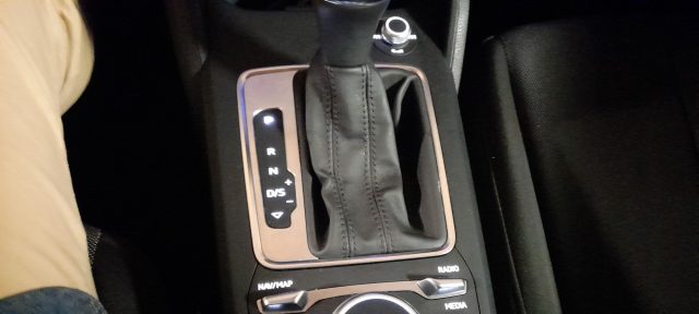 AUDI Q2 usata 26