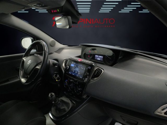 LANCIA Ypsilon usata 17