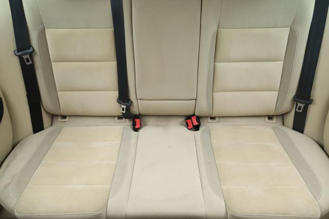 VOLKSWAGEN Golf usata, con Volante in pelle