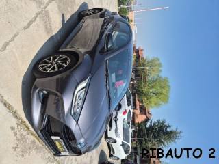 TOYOTA Yaris usata, con Sedile posteriore sdoppiato