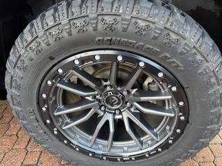 DODGE RAM usata, con Sensori di parcheggio anteriori
