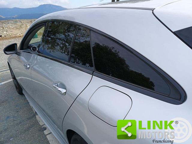 MERCEDES-BENZ CLA 200 usata, con Sedile passeggero ribaltabile