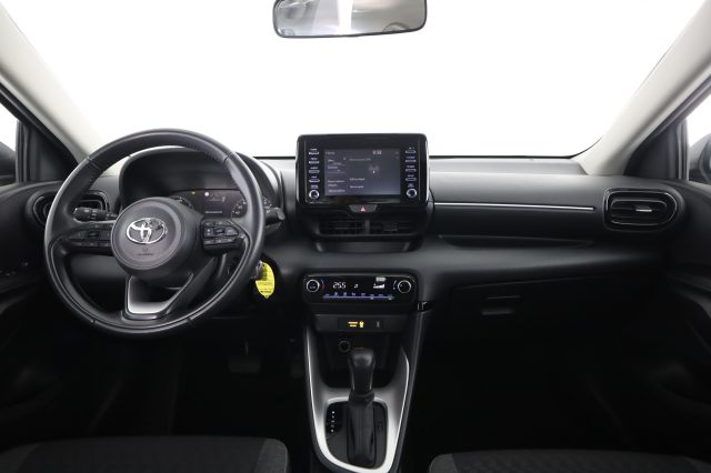 TOYOTA Yaris usata 4