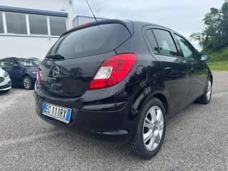 OPEL Corsa usata, con Airbag laterali